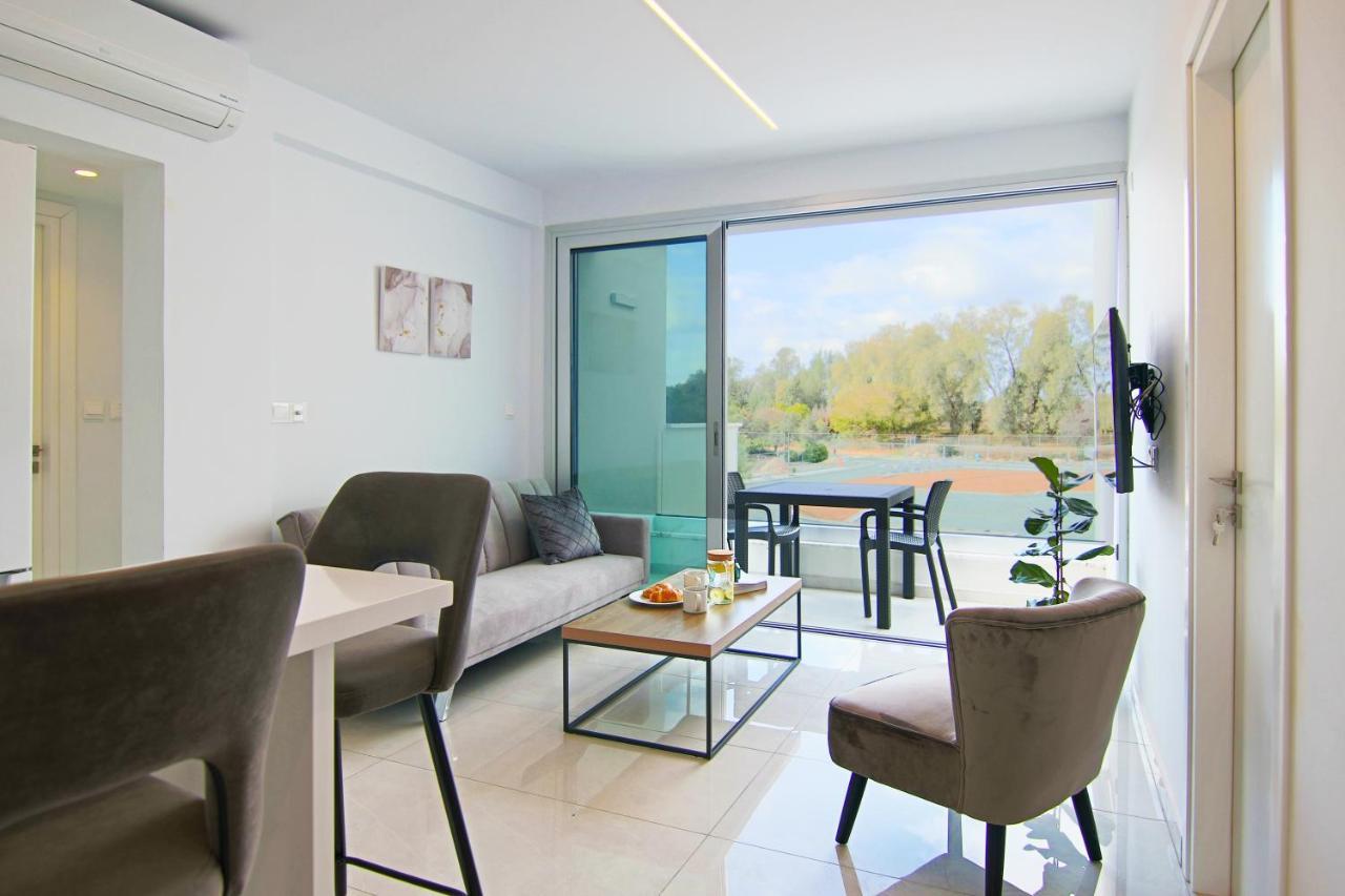 דירות Paphos Phaedrus Living - Seaside Executive Flat Harbour 202 מראה חיצוני תמונה